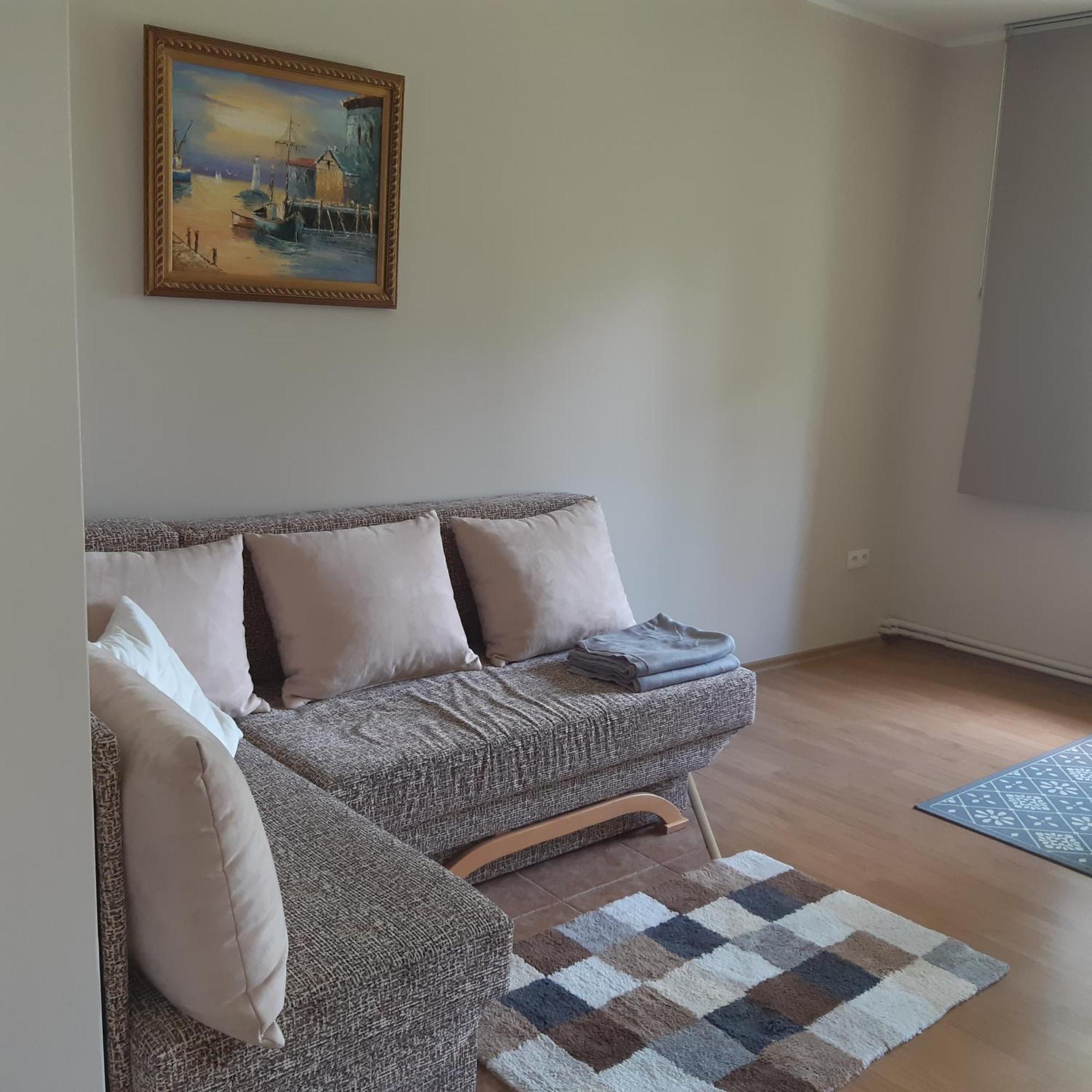 Dworek Szarki Quarto foto